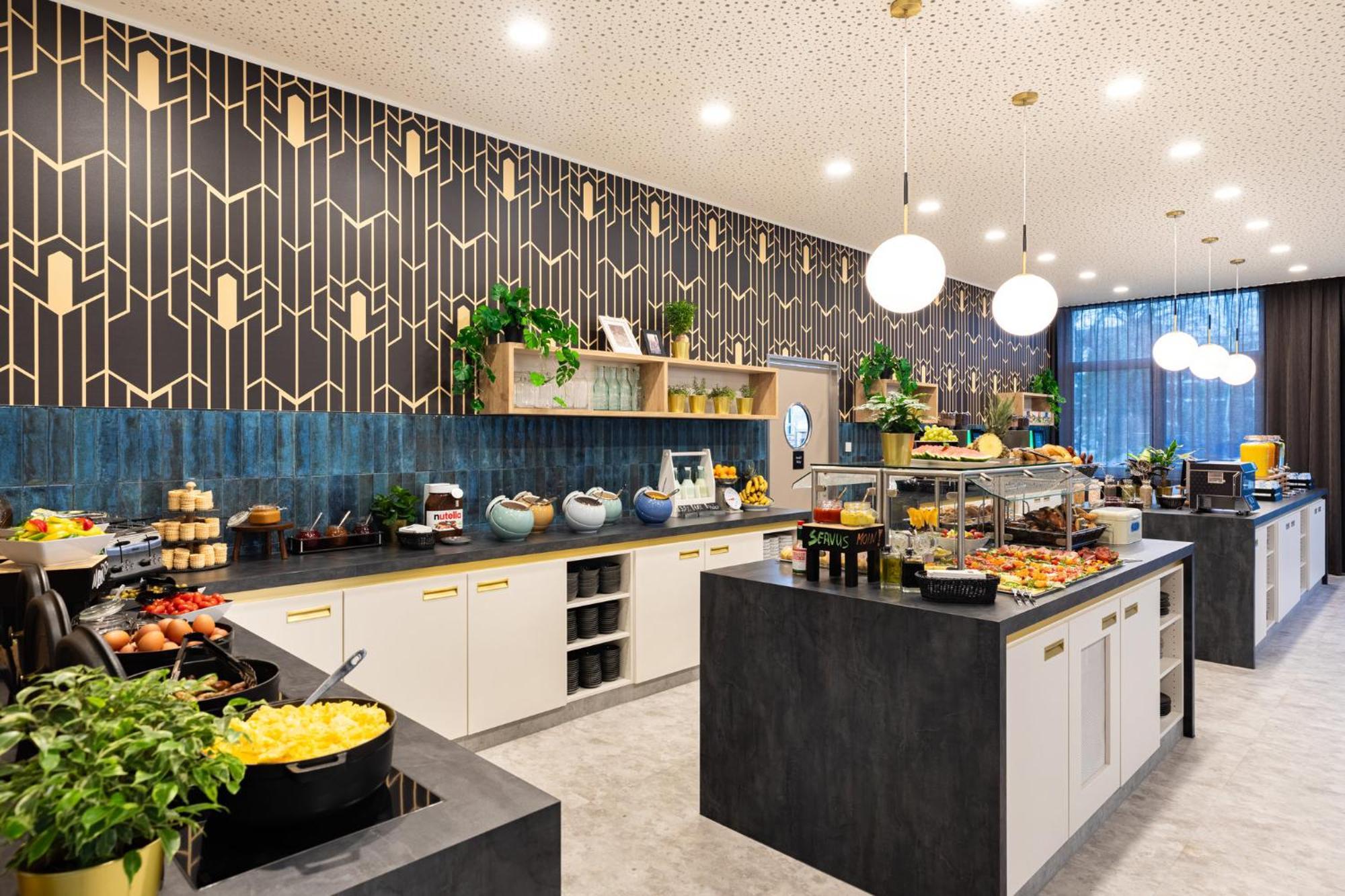 Holiday Inn - The Niu, Flower Konstanz By Ihg Dış mekan fotoğraf